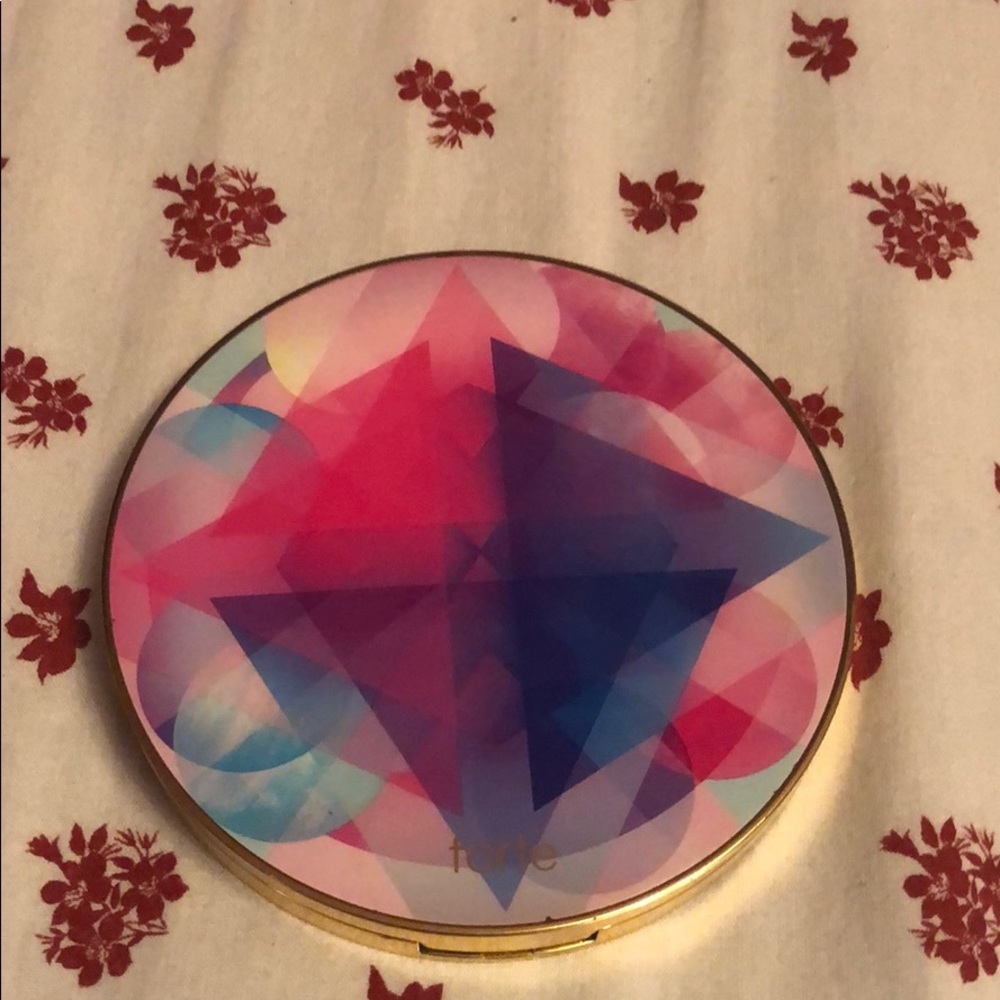 Tarte make believe in yourself eye palette.